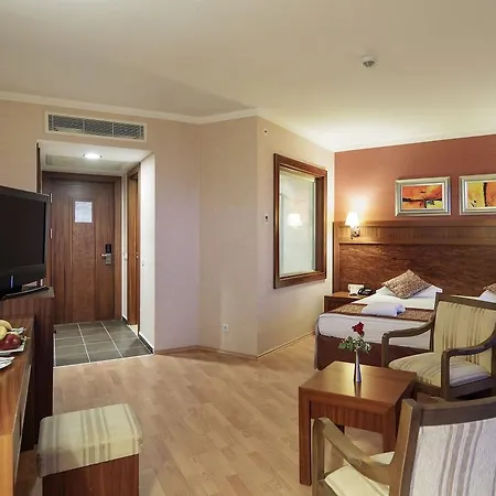منتجع Alba Royal (adults Only)